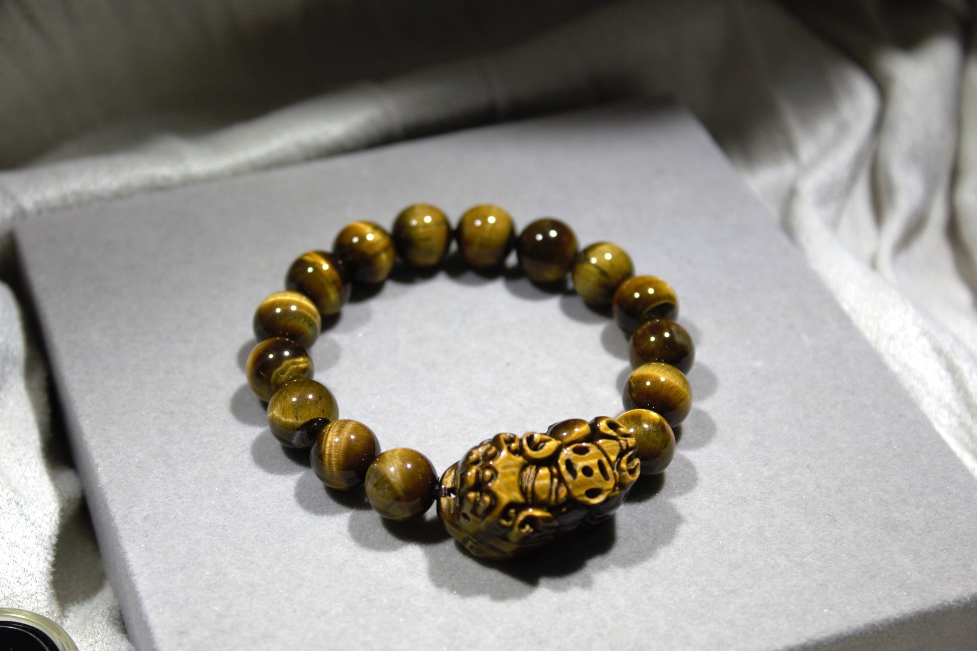 黃虎眼貔貅 Yellow Tiger's Eye and Pixiu Bracelet (10.5mm)