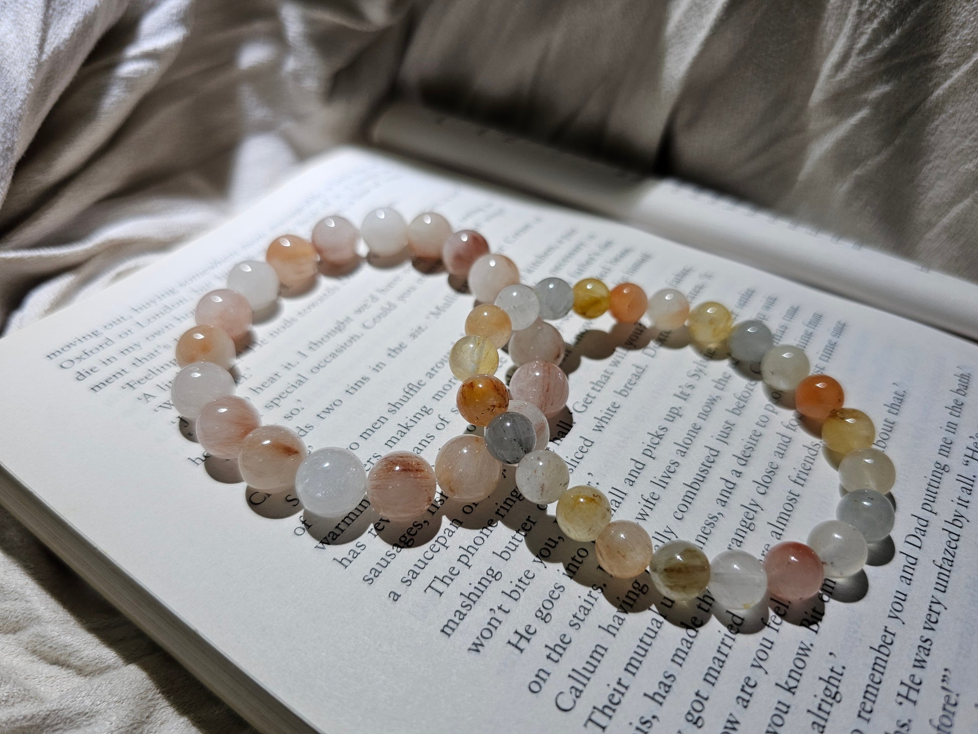 彩兔毛 Colorful Rutilated Quartz (10mm)