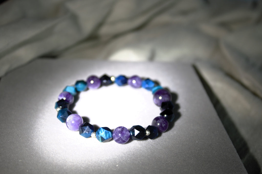 藍虎眼 紫水晶  Blue Tiger's Eye and Amethyst Bracelet